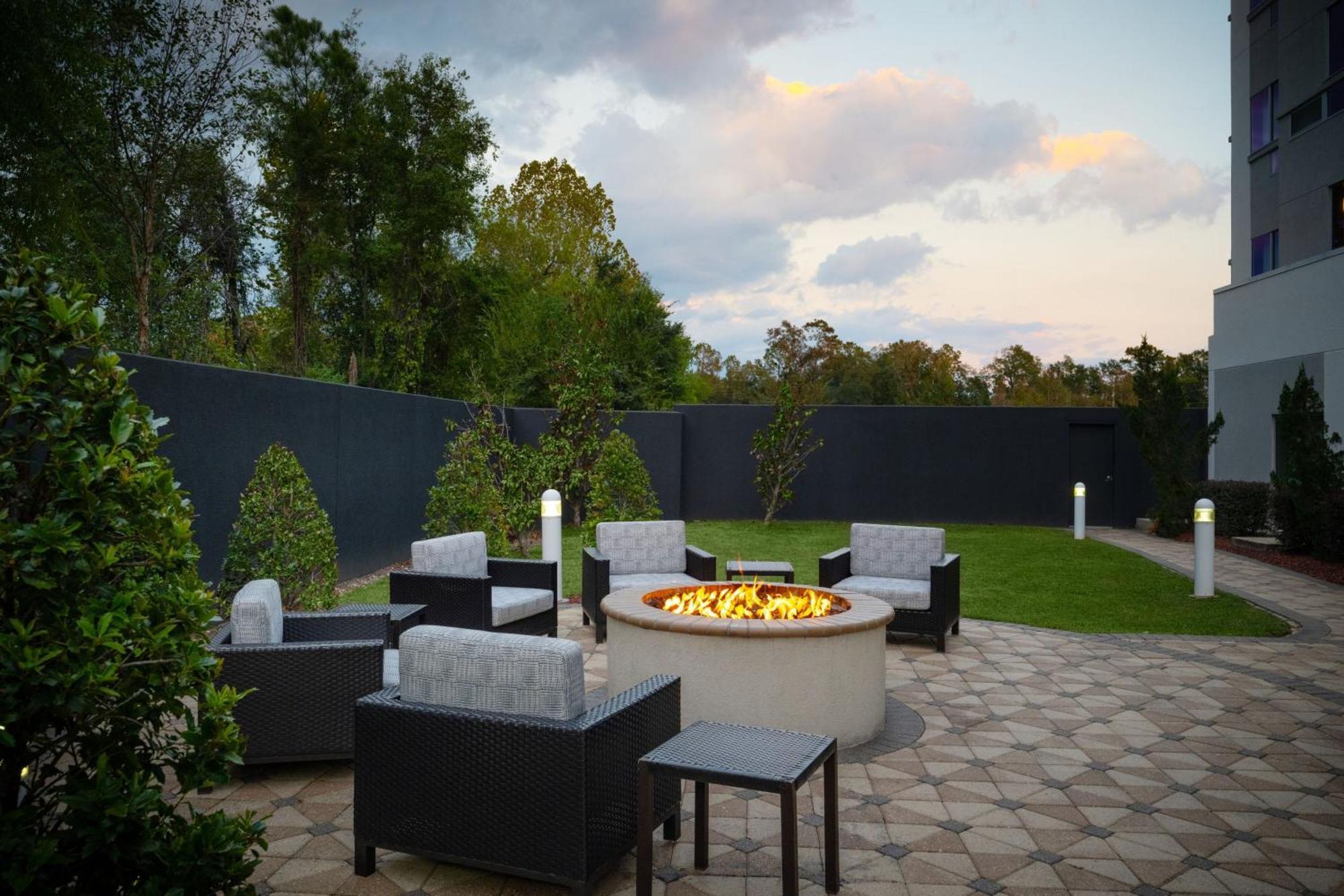 Courtyard By Marriott Hammond Hotel Exterior foto